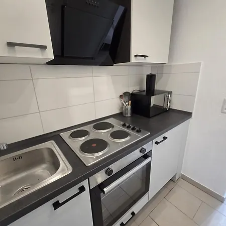 アパート Mini-apartment *